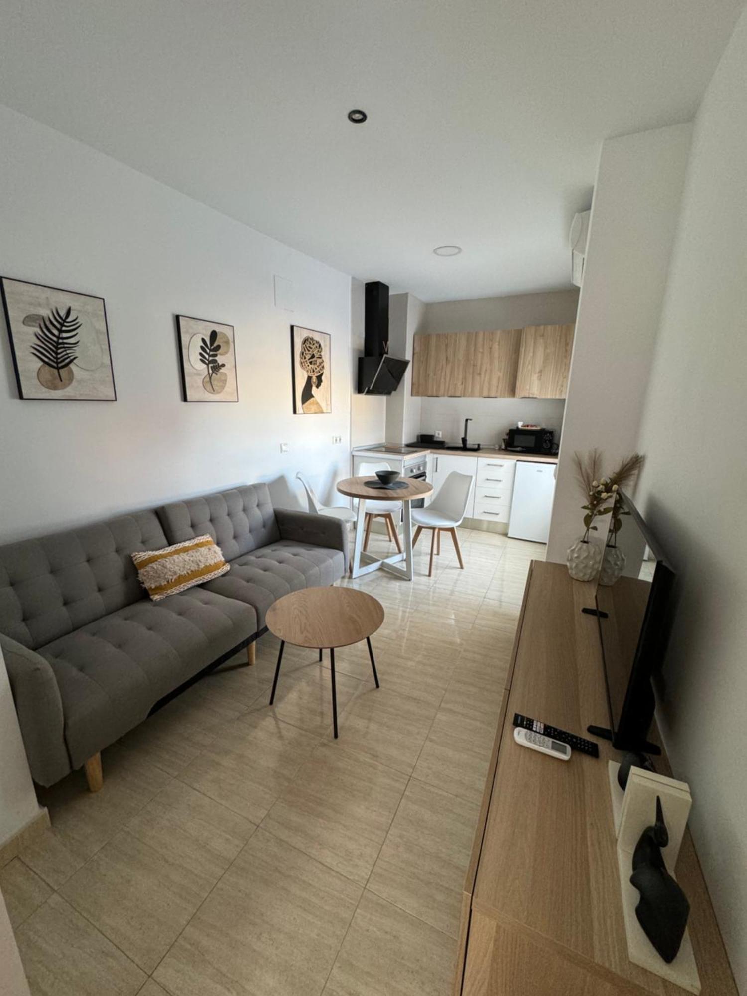 Apartamentos Modern Homes Чиклана-де-ла-Фронтера Екстер'єр фото